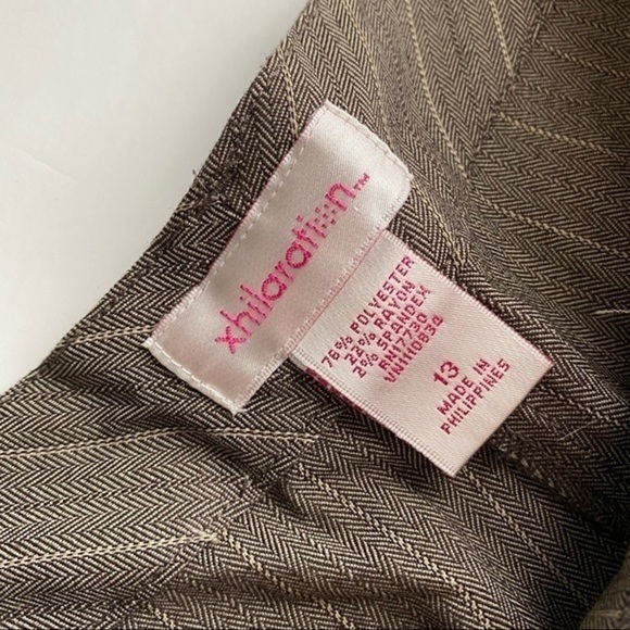 Xhilaration • Brown Pinstripe Cuffed Shorts - Picture 3 of 4